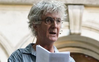 Évnyitó beszéd az SZFE Szentkirályi utcai épületének kertjében